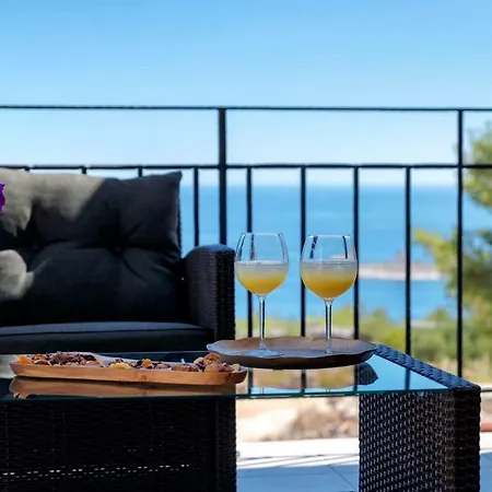 Luxury Galapagos Villa Hvar Town