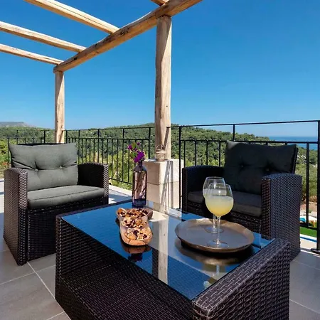 Luxury Galapagos Hvar Town