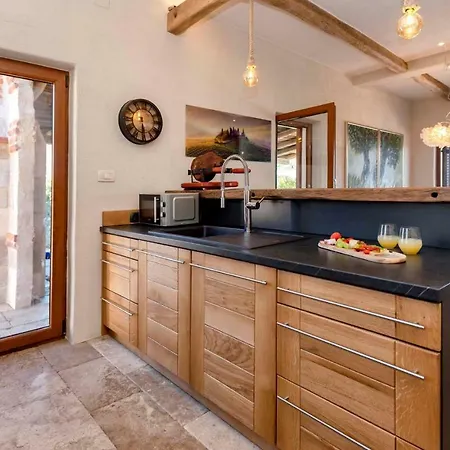 Villa Luxury Galapagos Hvar Town