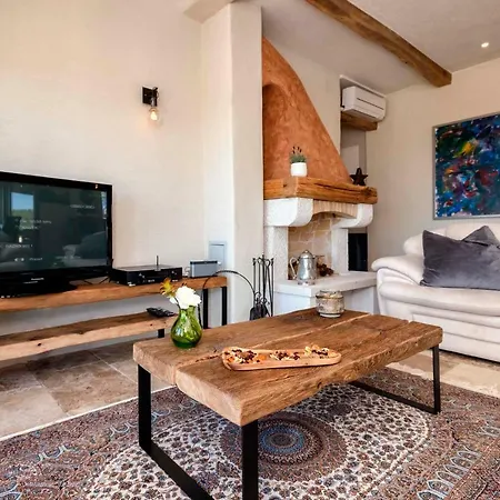 Luxury Galapagos Villa