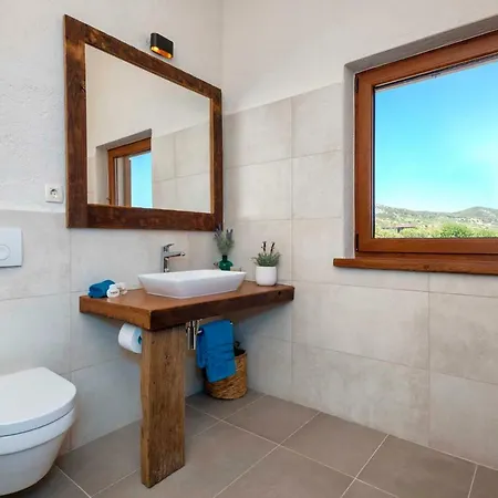 Villa Luxury Galapagos Hvar Town