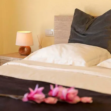 Villa Luxury Galapagos Hvar Town