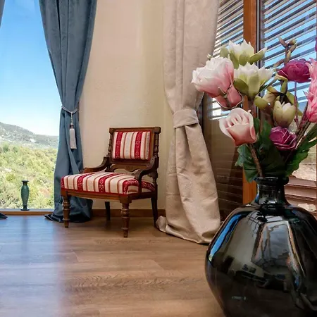 Luxury Galapagos Villa *