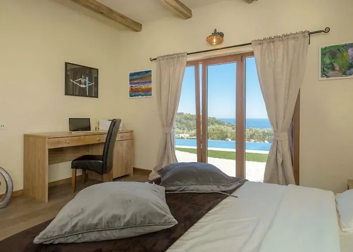 Villa Luxury Galapagos Hvar Town