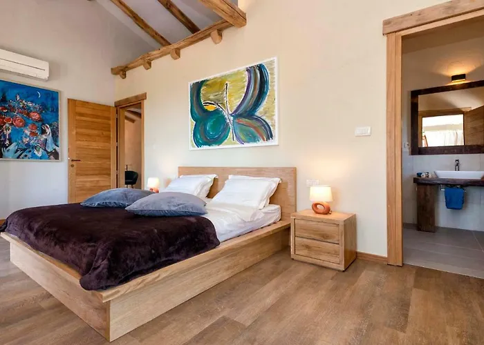 Luxury Galapagos فيلة