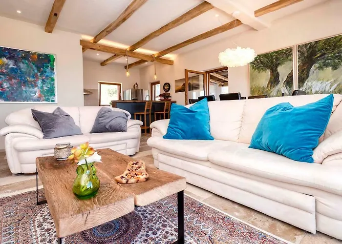 Luxury Galapagos Villa Hvar Town